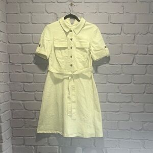 NWOT Shelby & Palmer Cream Button-Up Dress size 6P